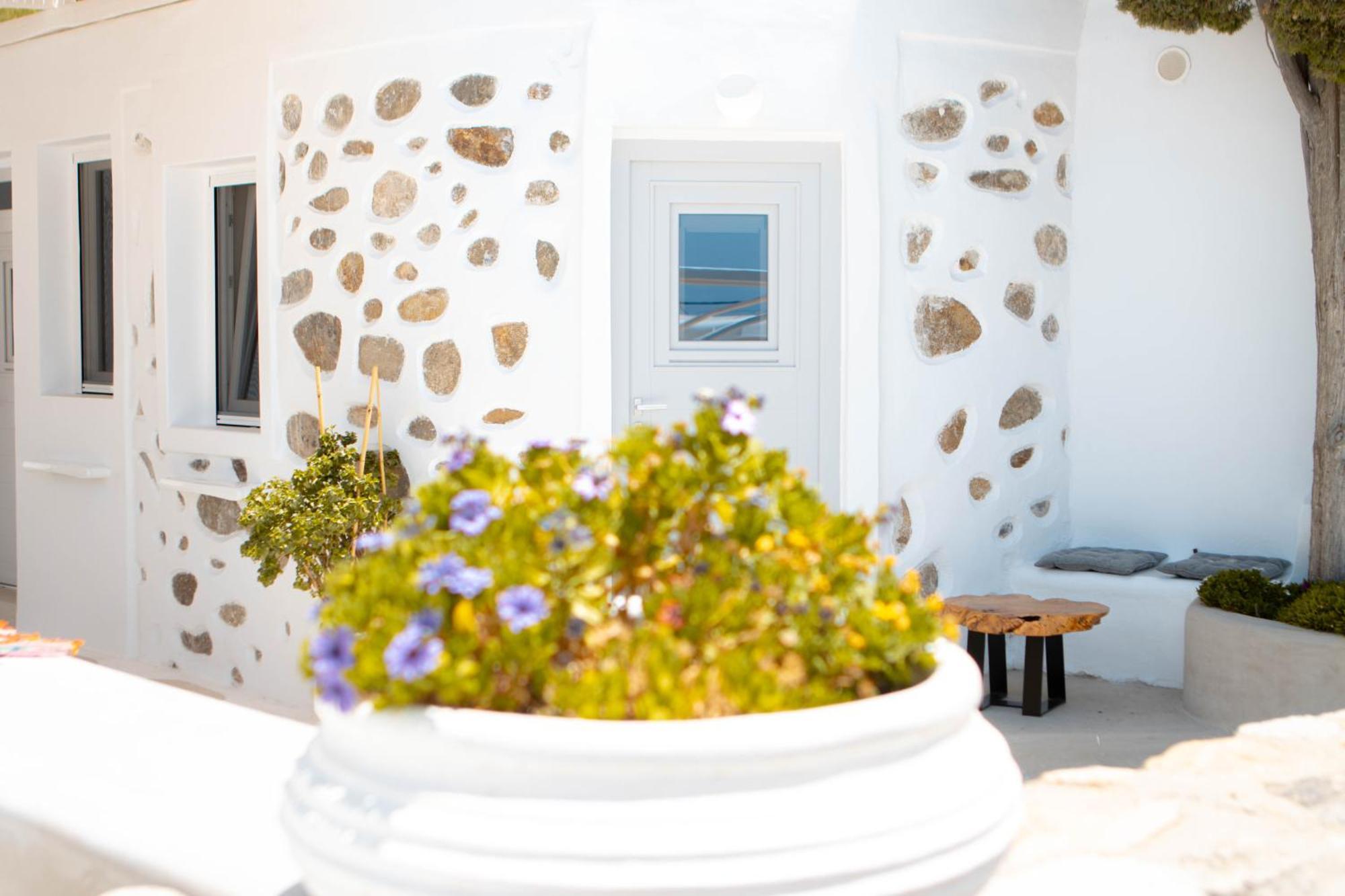 Merriam Mykonos Town Room photo