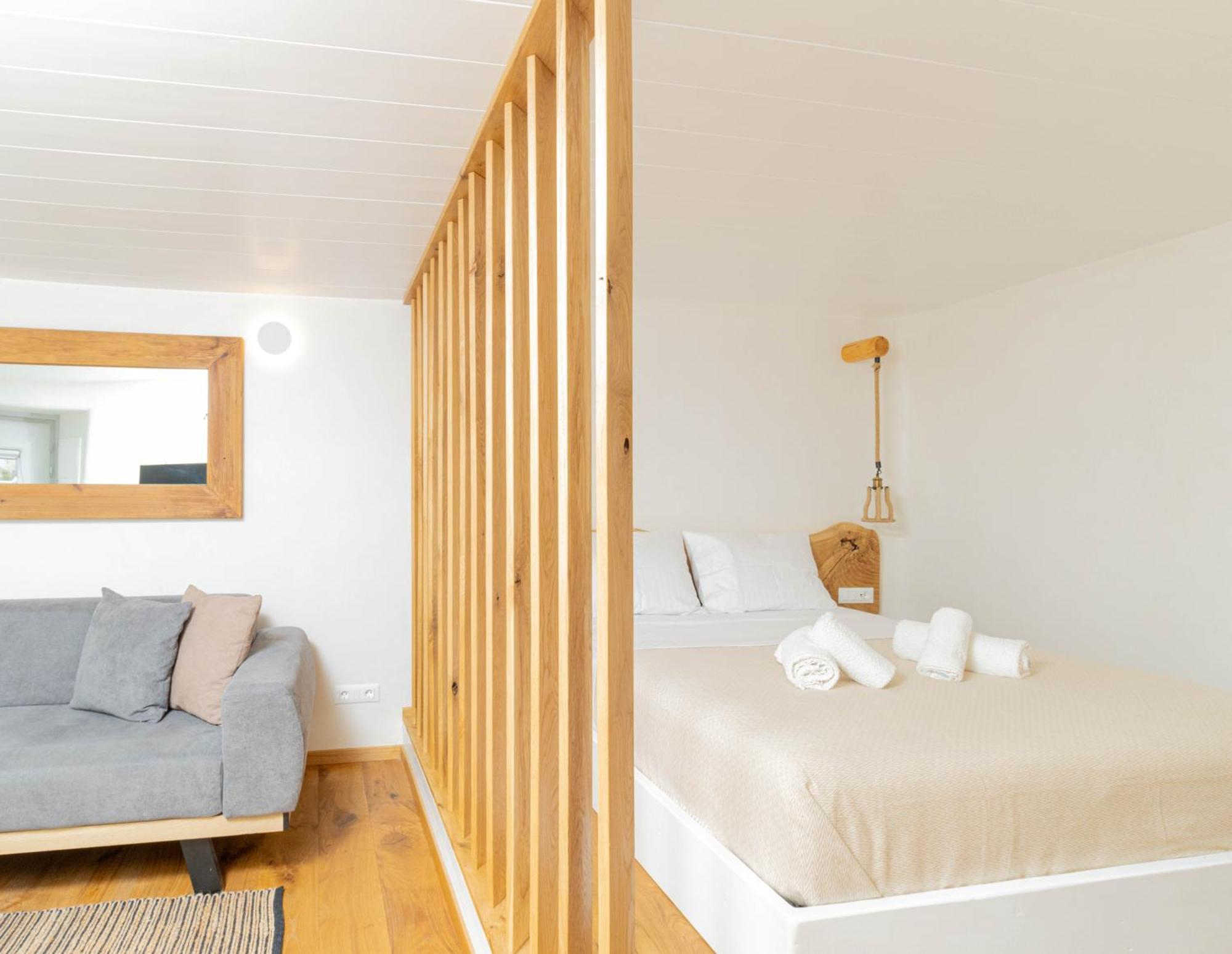 Merriam Mykonos Town Room photo